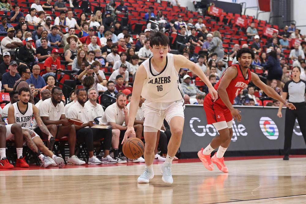 提前收工！杨瀚森结束NBA夏联 回国备战亚洲杯